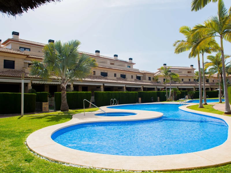 Moderne Wohnung in Jávea, Arenal mit Wellnessbereich