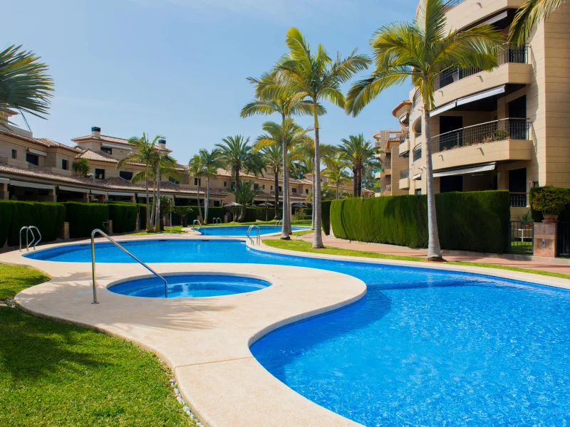 Wohnung zu verkaufen in Jávea, Puerto mit Terrasse und Bergblick