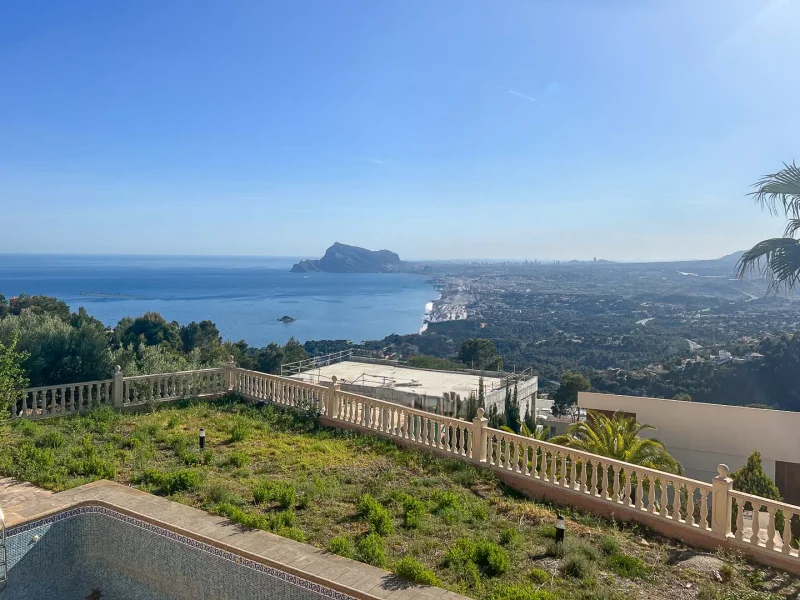 Moderne Villa mit Meerblick in Altea Hills