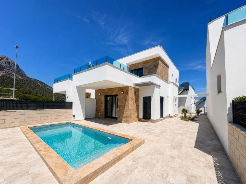 Moderne 3-Schlafzimmer-Villa zu verkaufen in Polop, La Alberca mit privatem Pool