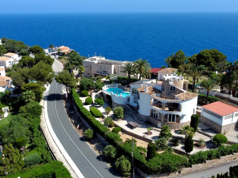 Exklusive villa zu verkaufen in Jávea mit panoramischem meerblick und privatem pool