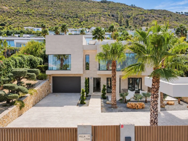 Villa zu verkaufen in Jávea mit privatem Pool und Wellnessbereich