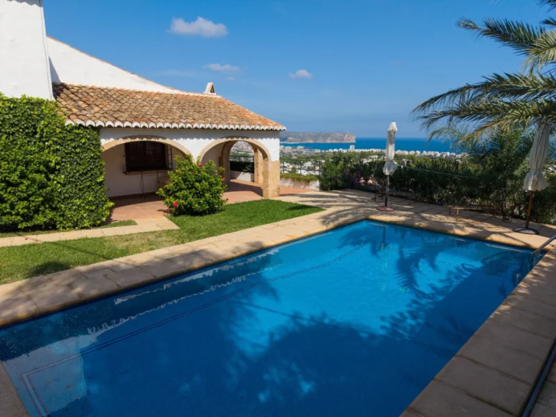 Traditionelles Chalet in Jávea mit Meerblick und privatem Pool