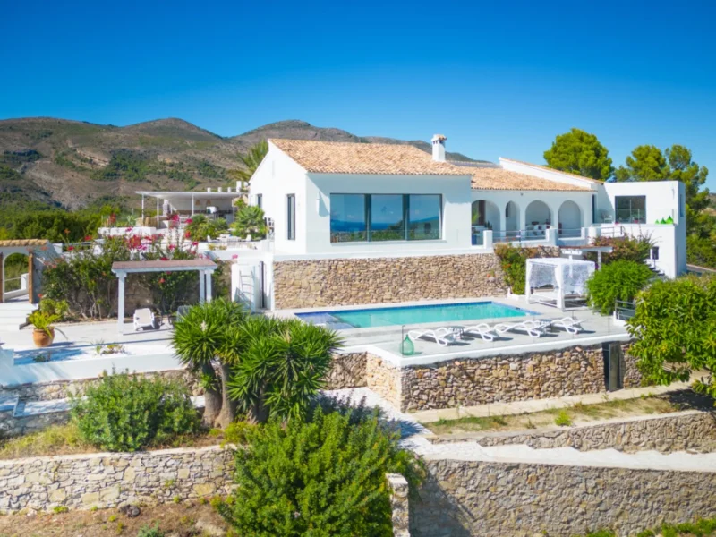 Chalet in Benissa mit Panoramameerblick und privatem Pool