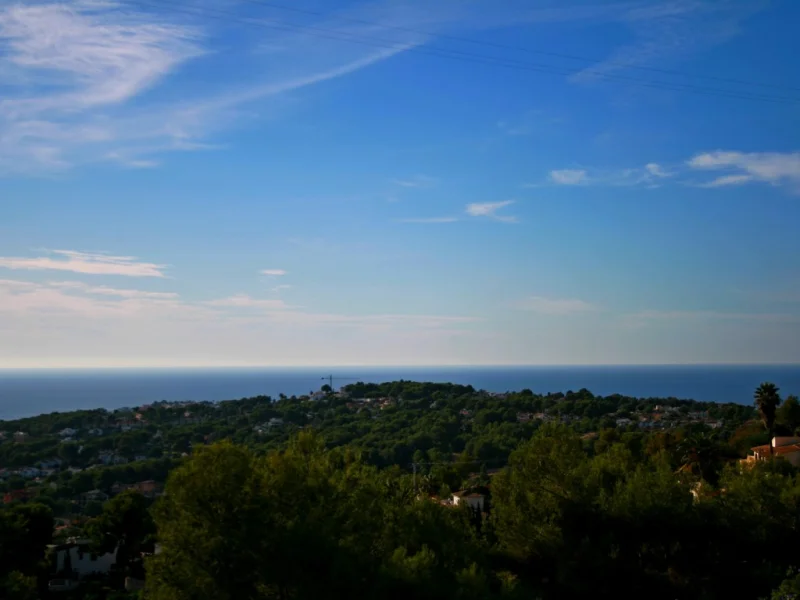 Baugrundstück in Moraira Benimeit mit Meerblick