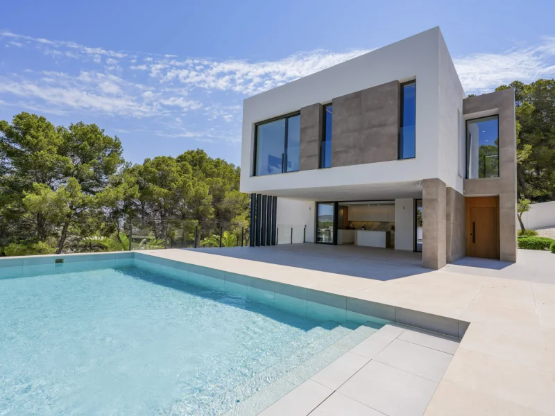 Moderne Villa in Moraira, Benimeit mit privatem Pool