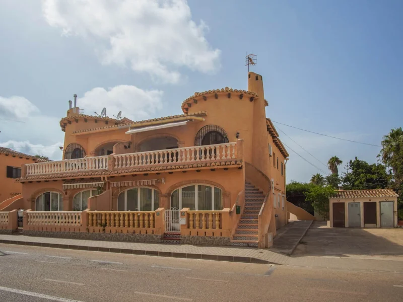 Erdgeschosswohnung in Dénia nahe dem Yachthafen und Las Rotas