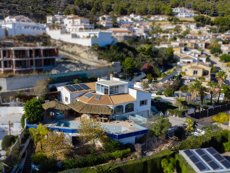 Villa mit Panoramameerblick in Calpe, Partida Cucarres