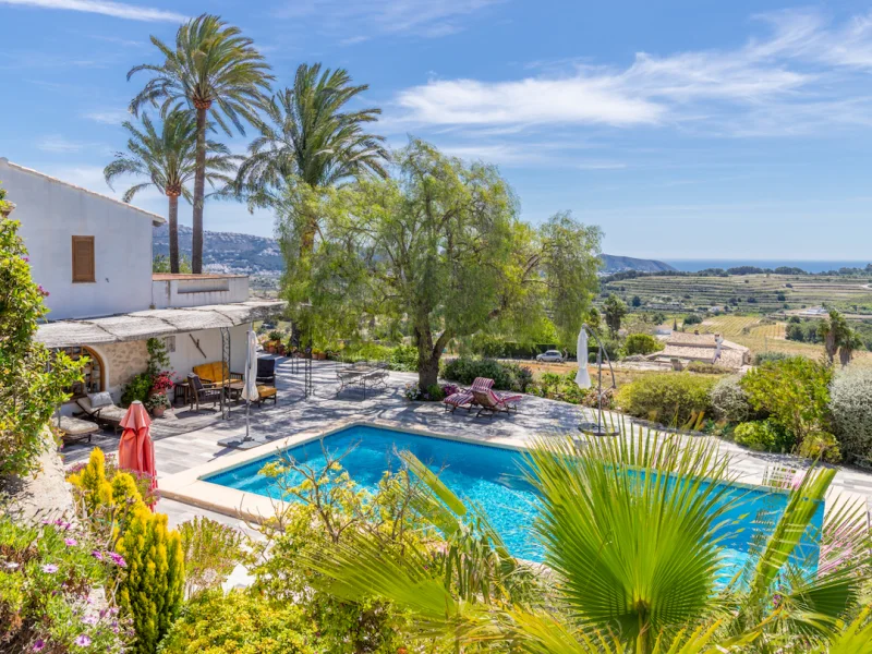 Traditionelle Finca in Teulada mit Meerblick und Gästehaus