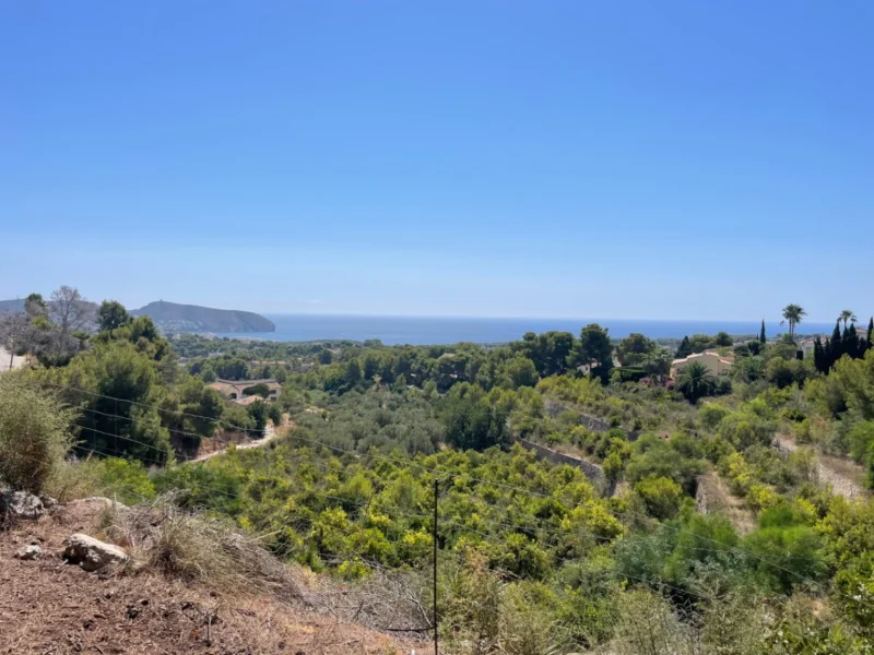 Baugrundstücke mit Meerblick in Benimeit, Moraira