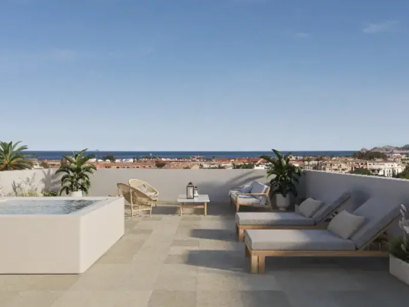 Neubau-Penthouse mit Meerblick in Jávea