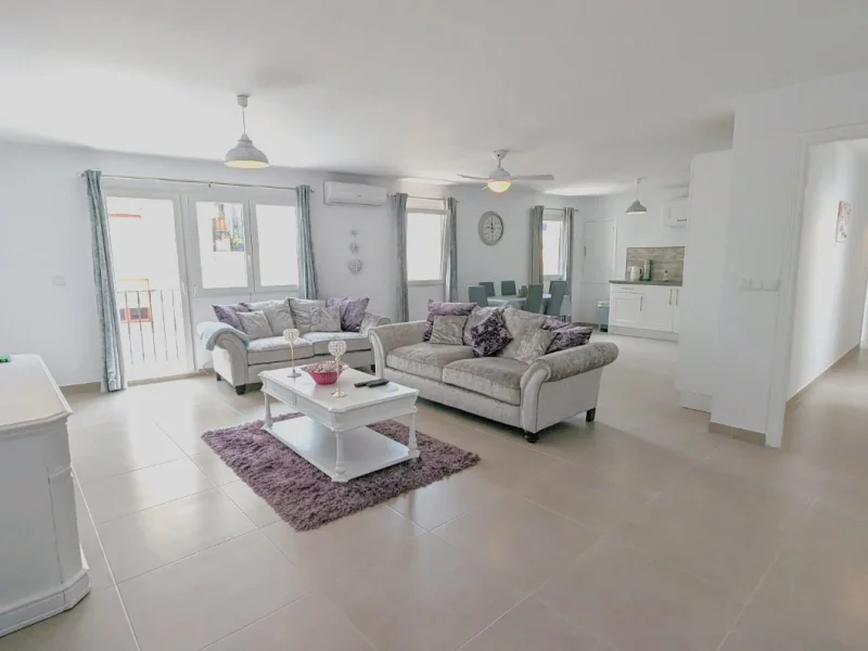 Moderne Wohnung in Javea Altstadt mit Terrasse und Touristenlizenz