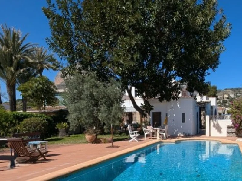 Traditionelle Villa mit 5 Schlafzimmern in Jávea Pueblo mit Pool und Meerblick