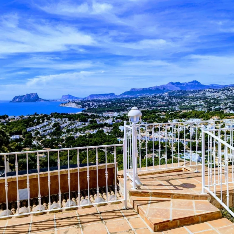 Moraira Arnella: Villen und Wohnungen