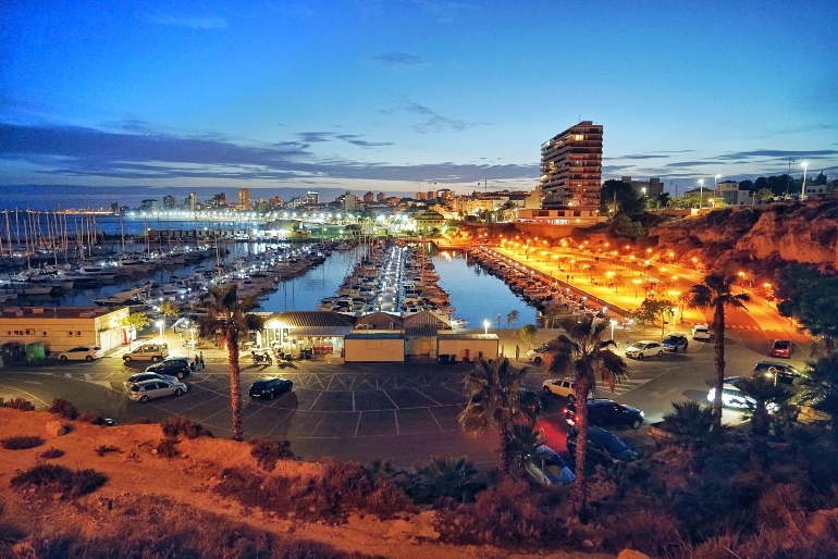 Immobilien zum Verkauf in El Campello