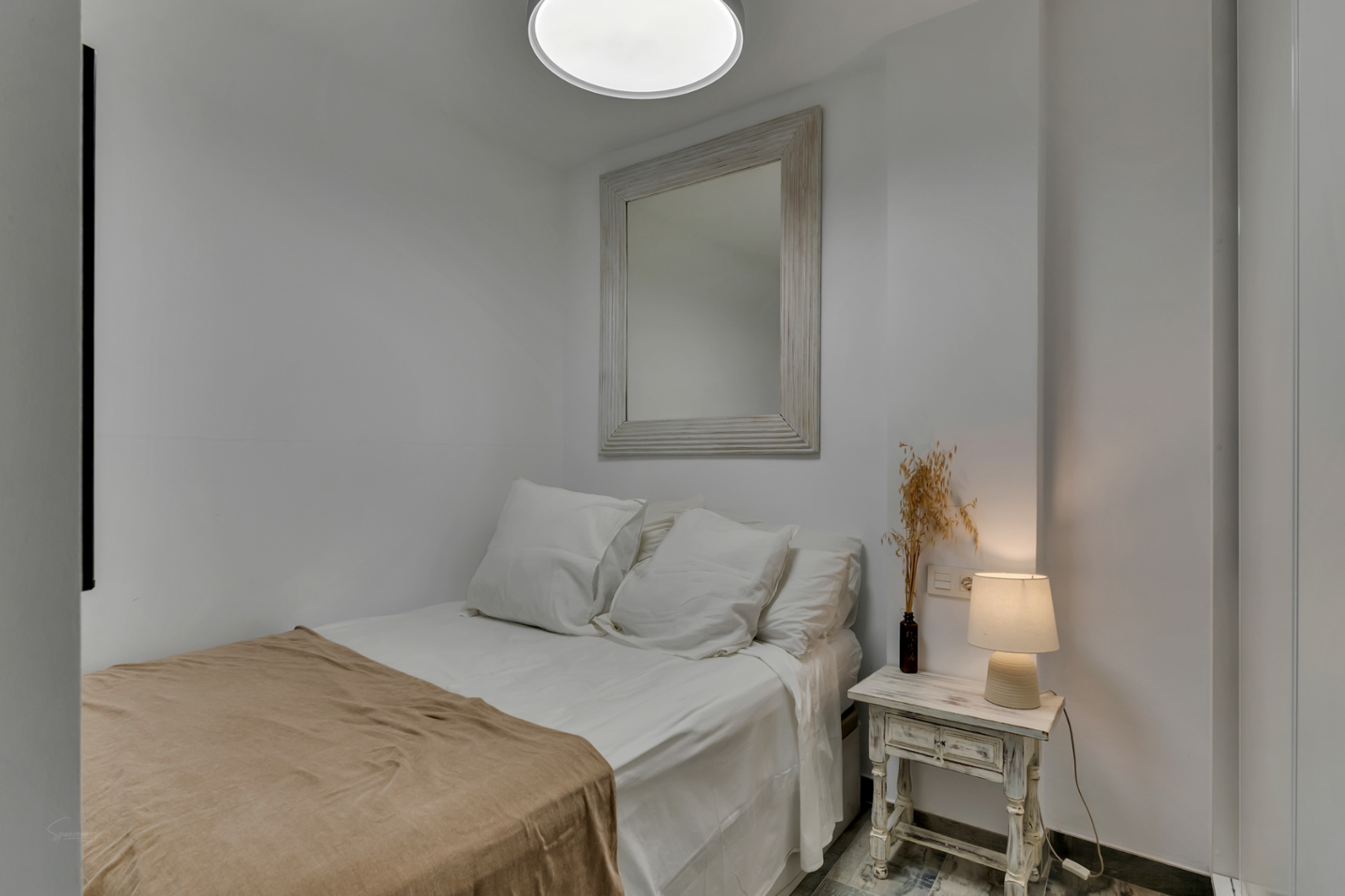 Erdgeschosswohnung in Dénia mit Pool und privater Terrasse