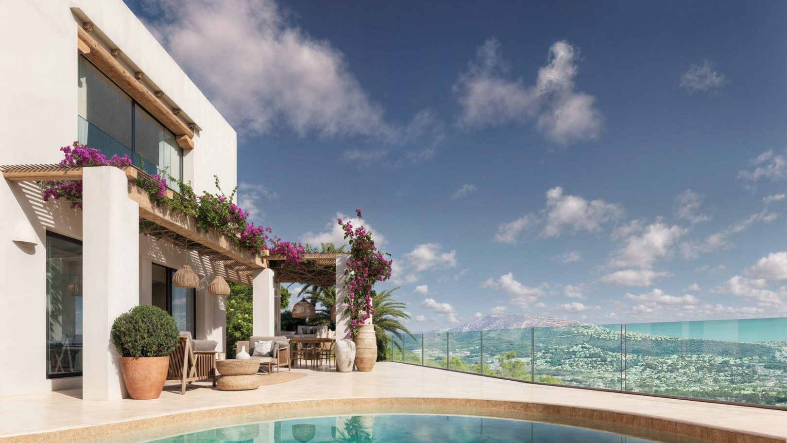 Außenterrasse mit Pool, Holzpergola mit Bougainvillea und Loungebereich. Glasgeländer bieten einen freien Panoramablick auf die umliegenden Berge und das Tal.