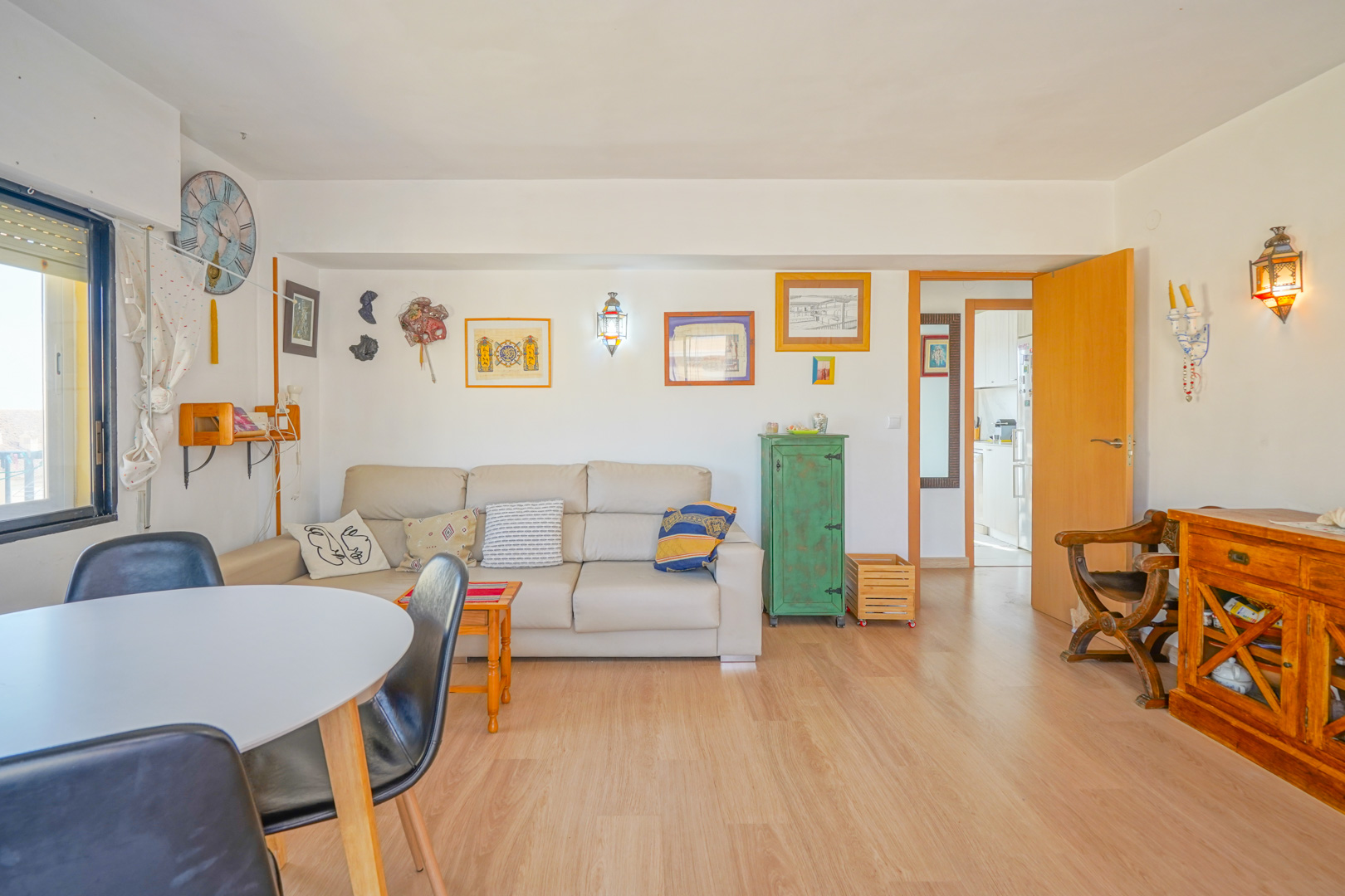 Apartment in erster Strandlinie in Dénia mit Meerblick