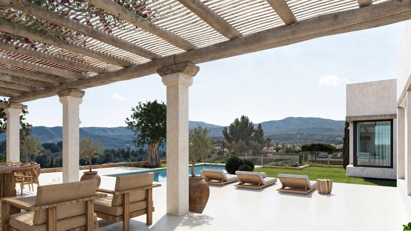 Großzügige Terrasse mit Holzpergola, Sonnenliegen und privatem Pool mit Panoramablick auf das umliegende Tal und die Berglandschaft von Jávea.