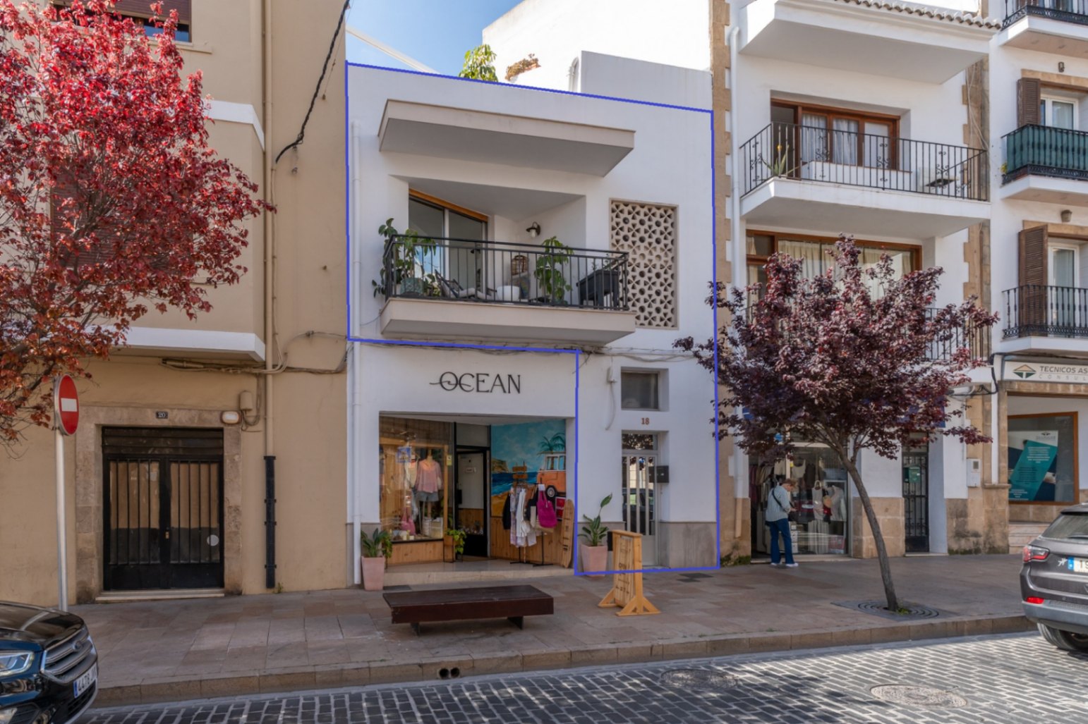 Exklusives, renoviertes Penthouse im historischen Zentrum von Jávea