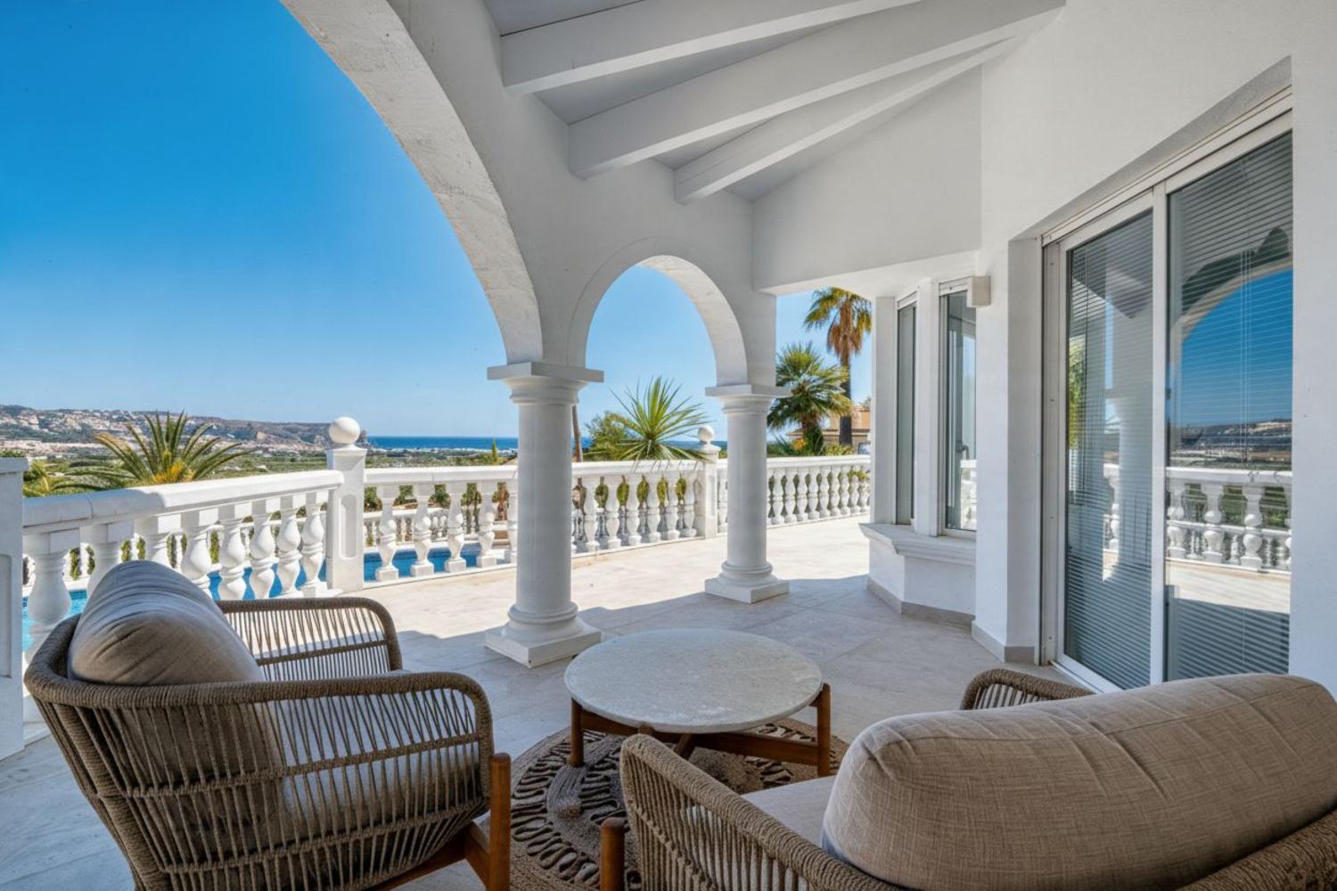 Traumvilla in Jávea Piver: 3 Schlafzimmer, Pool, Meerblick!