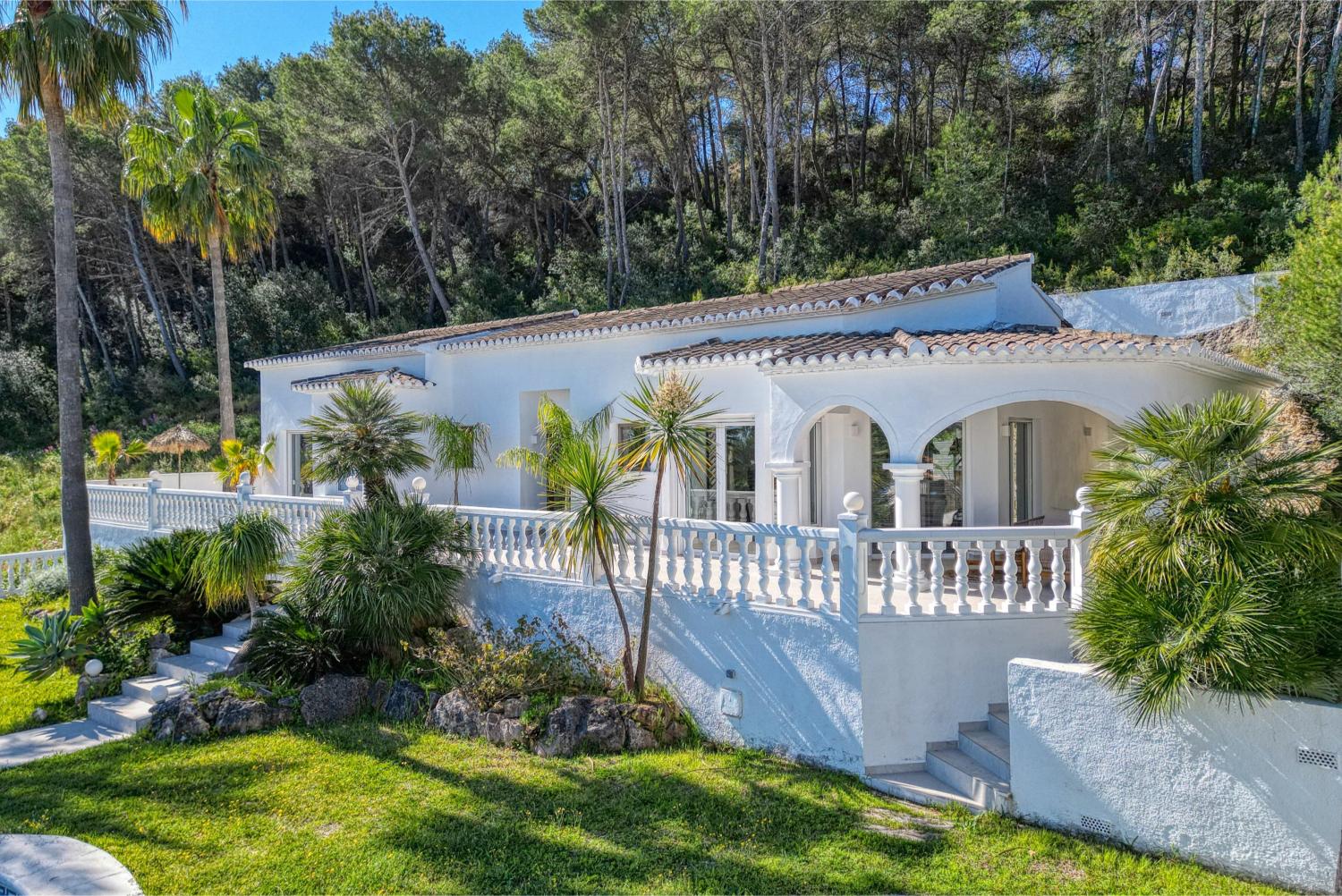 Traumvilla in Jávea Piver: 3 Schlafzimmer, Pool, Meerblick!