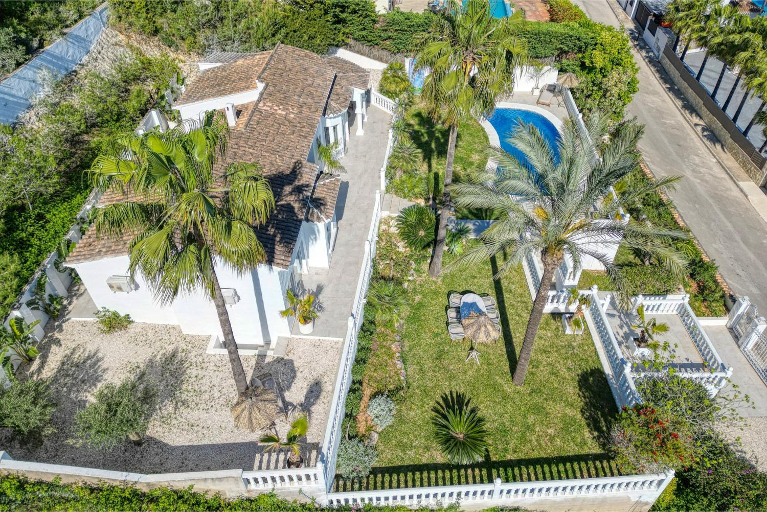 Traumvilla in Jávea Piver: 3 Schlafzimmer, Pool, Meerblick!