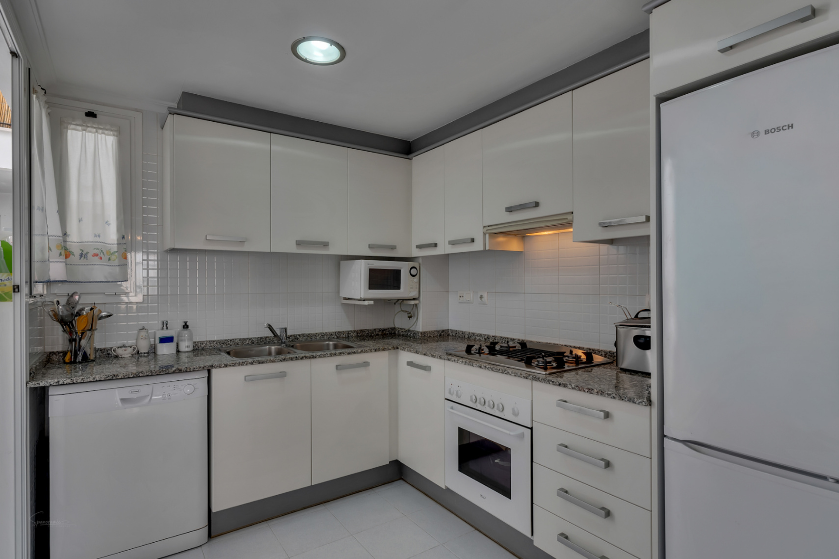 Charmantes Apartment mit 2 Schlafzimmern in Jávea Pueblo!