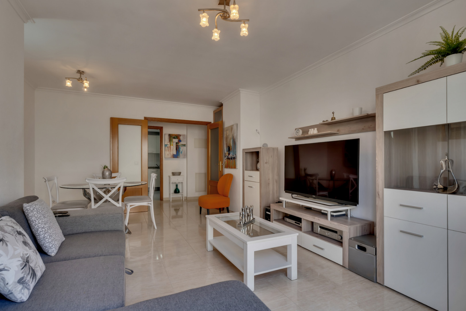 Charmantes Apartment mit 2 Schlafzimmern in Jávea Pueblo!