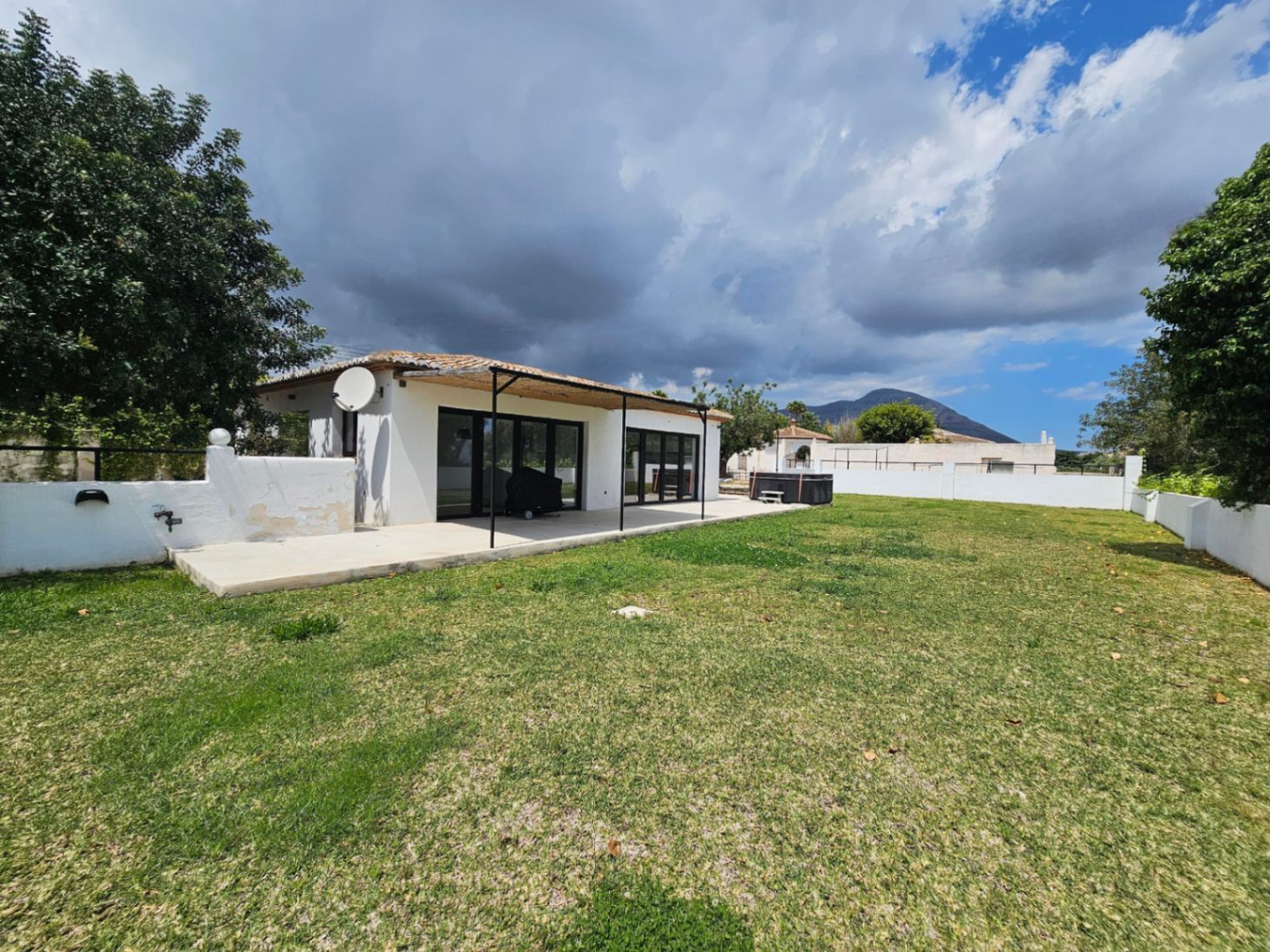 Exklusive Villa in Jávea, Tarraula: 4 SZ, 3 B, 398 m²