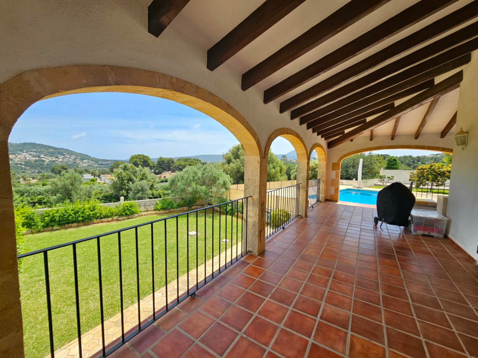 Exklusive Villa in Jávea, Tarraula: 4 SZ, 3 B, 398 m²