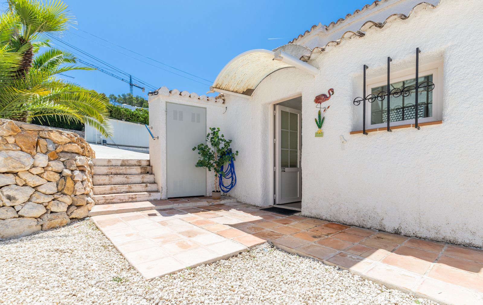 Villa in Benissa-Baladrar: 3 SZ, 3 BZ, Pool & Meerblick!