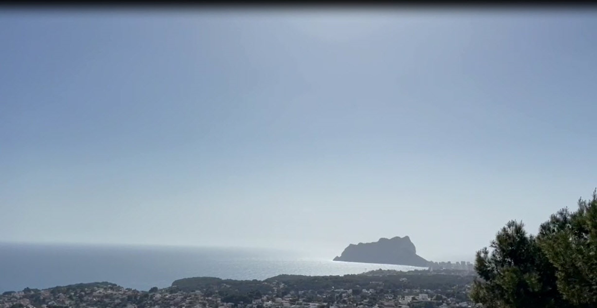 Luxusvilla in Benissa Montemar: 4 SZ, Pool, Meerblick!