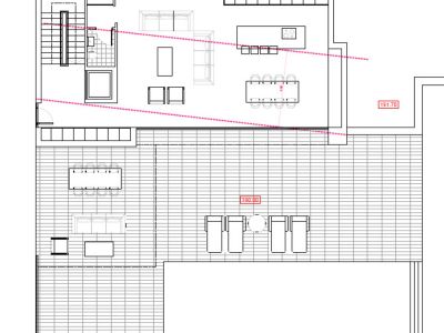 Architekturplan der Villa, der die Innen- und Außengestaltung zeigt.