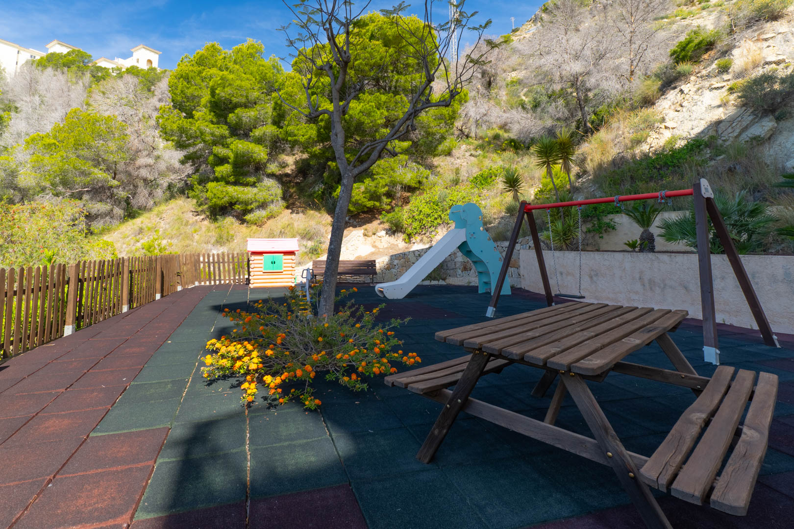 Apartment in Altea Hills: Exklusives Wohnerlebnis mit Meerblick