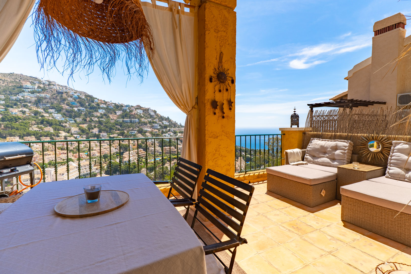 Altea Hills: Elegantes 2-Zimmer Apartamento mit Meerblick