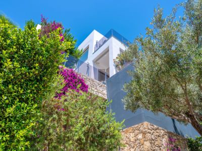 Außergewöhnliche Villa mit Panoramablick auf das Meer