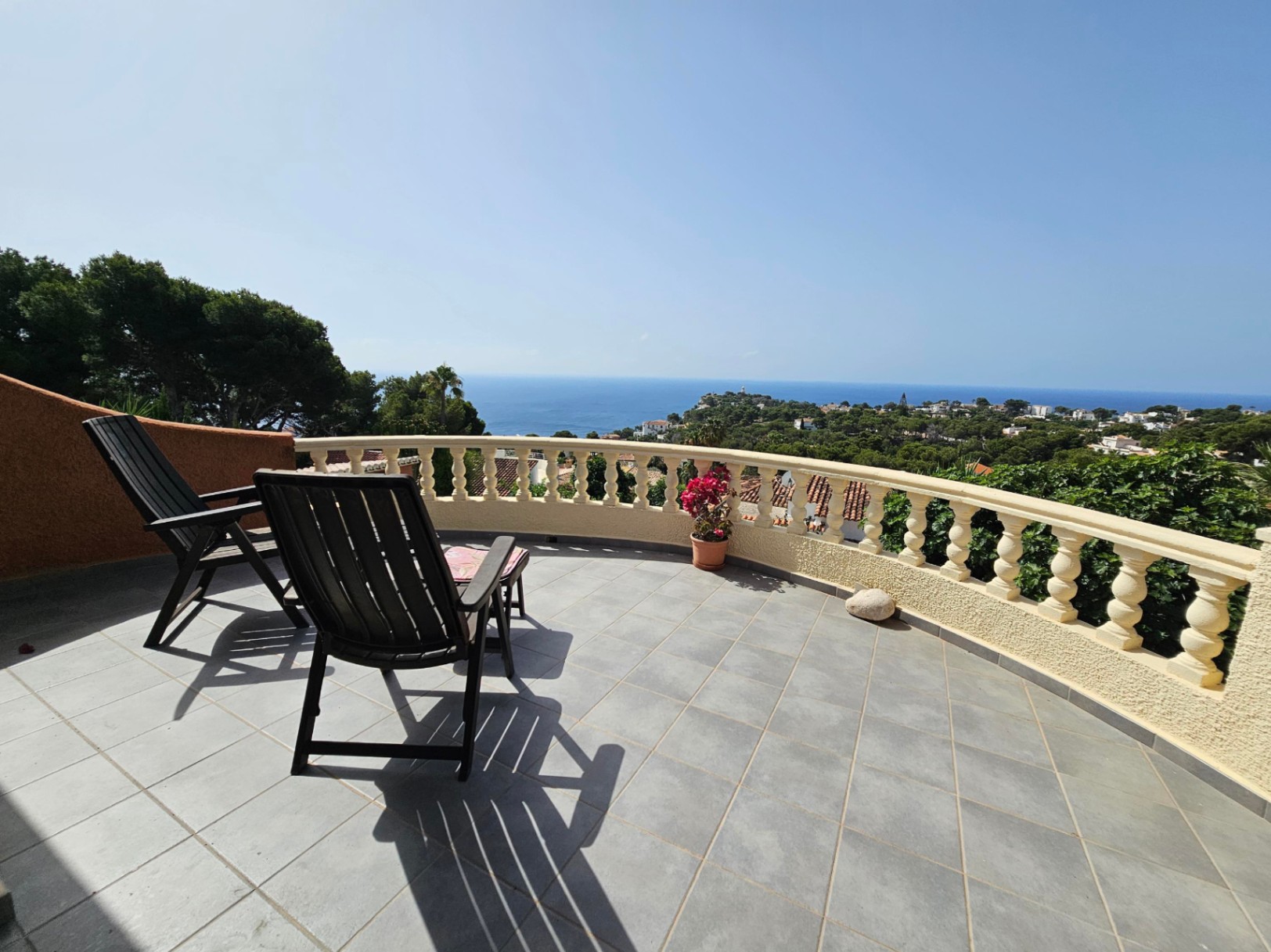 Terrasse mit Meerblick