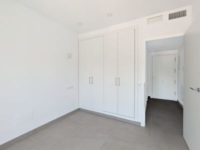 Schlafzimmer mit Einbauschrank