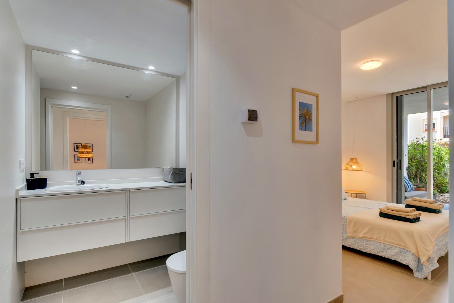 Master-Suite mit Bad