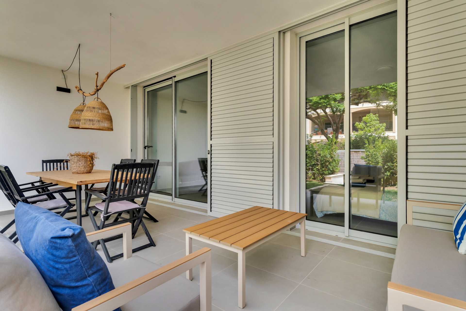 Überdachte Terrasse