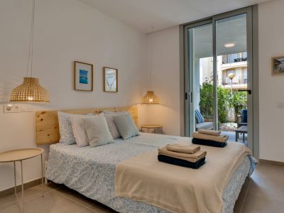 Schlafzimmer mit Terrassenzugang