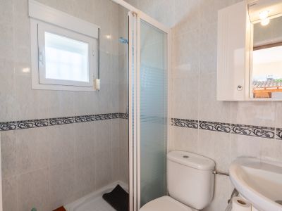 Badezimmer mit Dusche