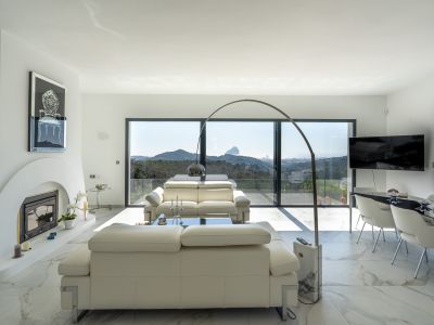 Wohnzimmer mit Panoramablick