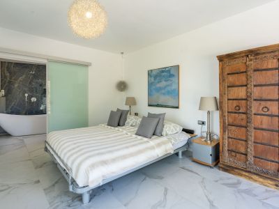 Schlafzimmer mit En-Suite-Bad