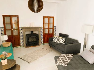 Wohnzimmer mit Kamin