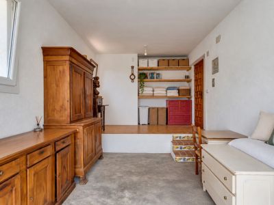 Ausgebaute Garage