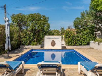 Privater Swimmingpool