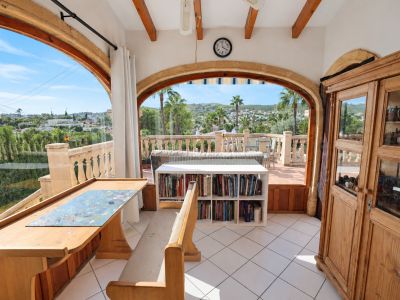 Verglaste Terrasse mit Aussicht