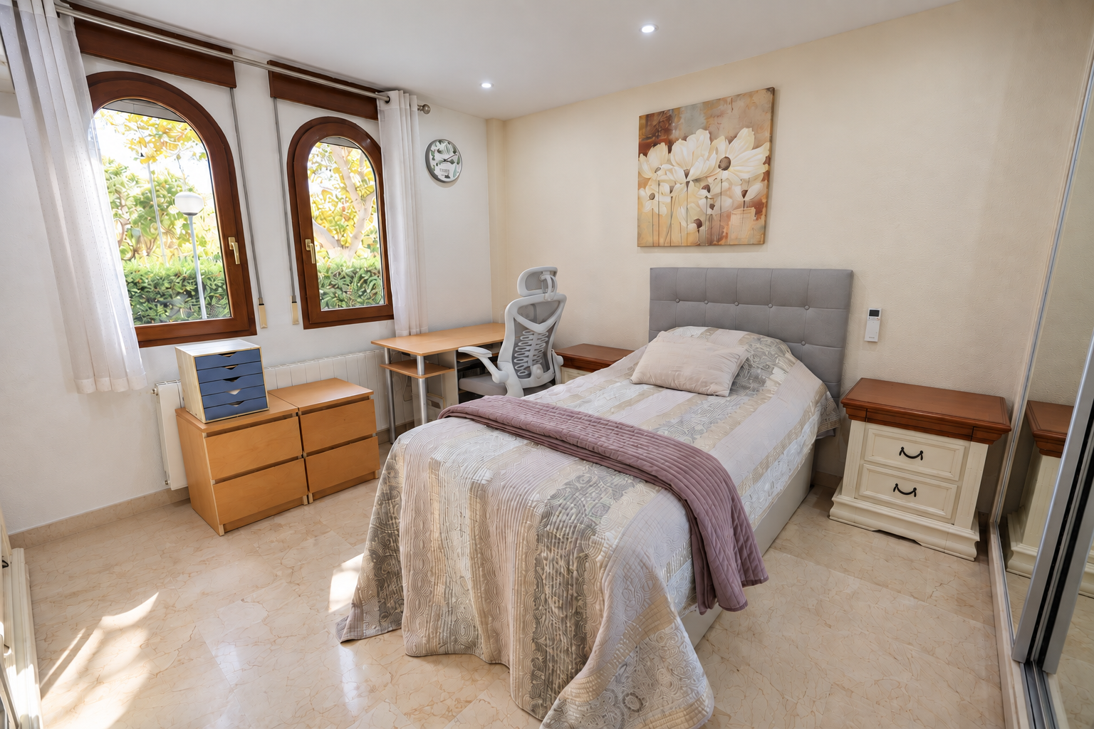 Zweites Schlafzimmer